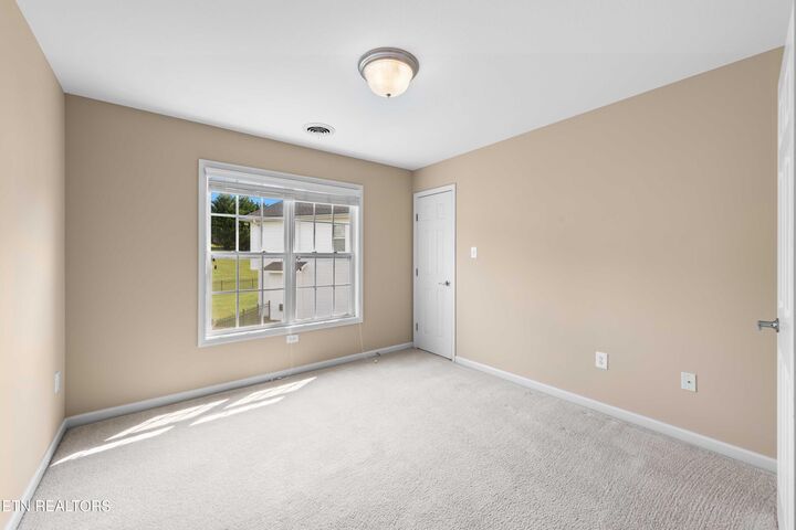 Property Photo: 3331 Cliffbranch Lane TN 37931