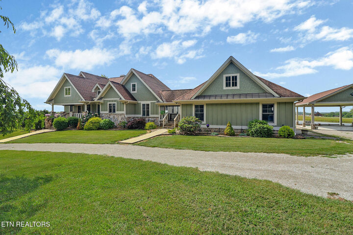 Property Photo: 1201 Bridle Trail TN 38585