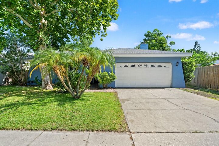 Property Photo:  6850 119th Place  FL 33773 