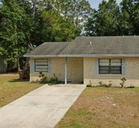 Property Photo: 324 Caldbeck Way FL 34758