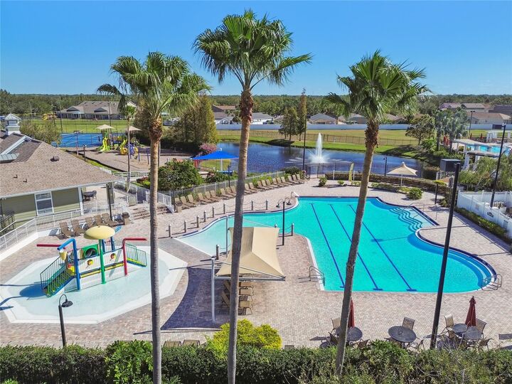 Property Photo: 10925 Winter Crest Drive FL 33569