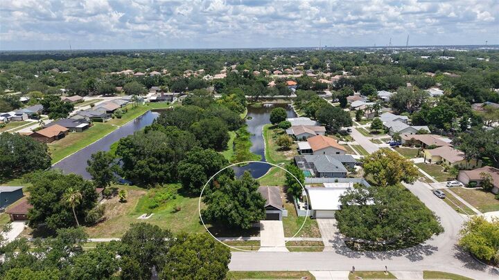 Property Photo: 2481 S Scarlet Oak Court FL 34232
