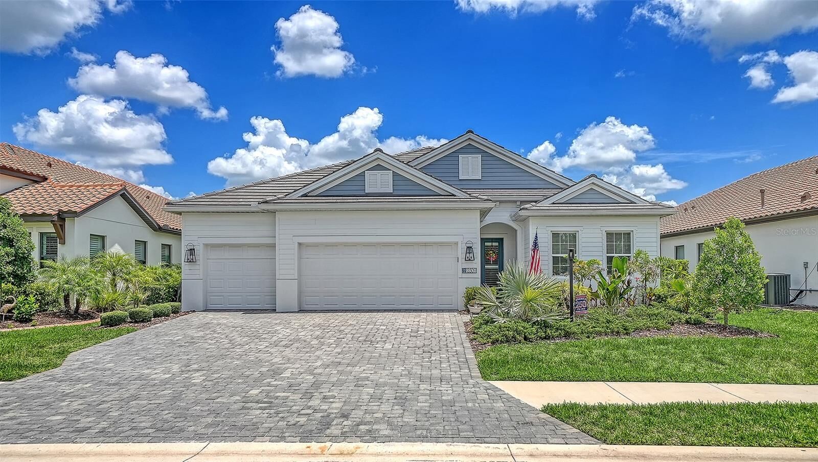 Property Photo:  13509 Deep Blue Place  FL 34211 