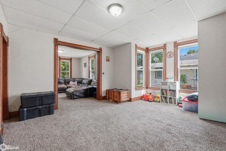 Property Photo: 1605 S Central Avenue IA 52601