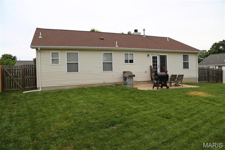 Property Photo: 4 Tomahawk Court MO 63366