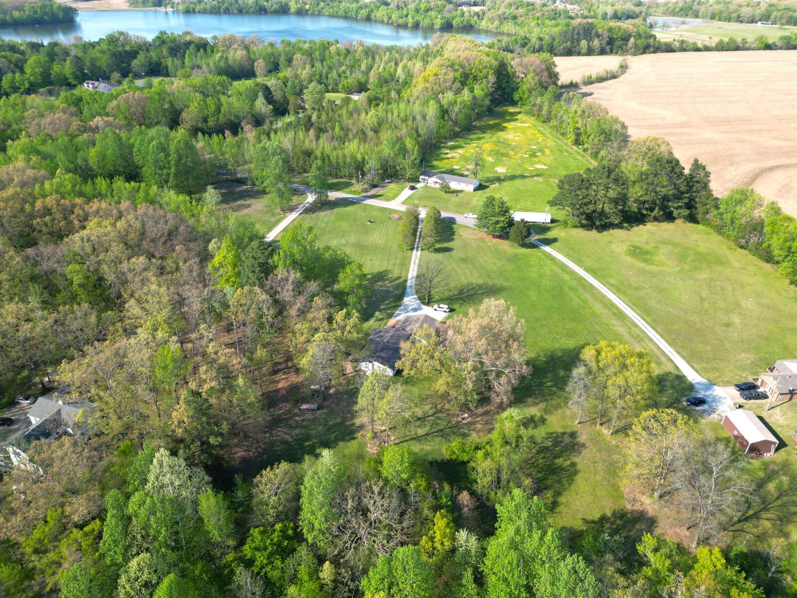 Property Photo:  1240 Joann Rd  TN 38068 