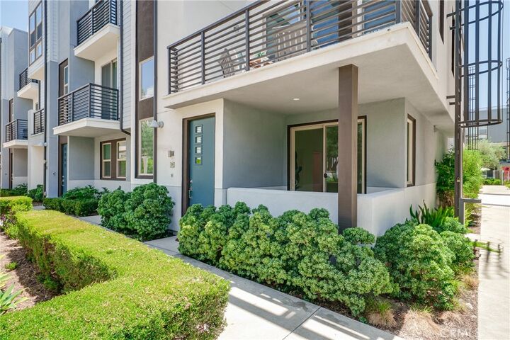 Property Photo:  315 Placemark  CA 92614 