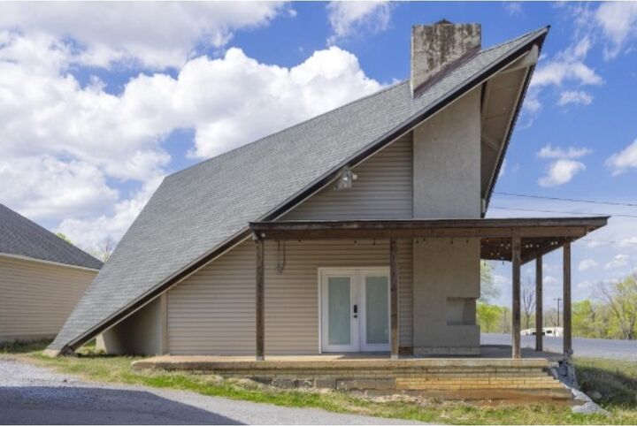 Property Photo:  1805 Chandler Rd  TN 37122 
