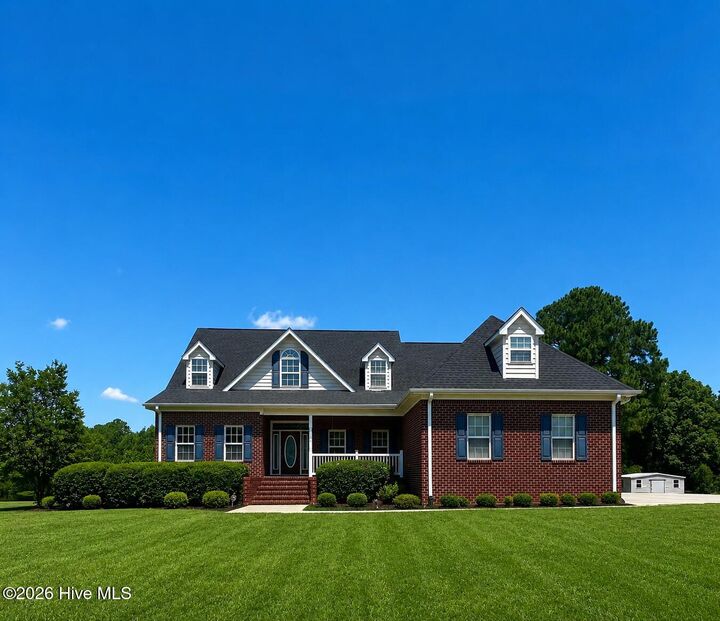 Property Photo: 191 N Lakes Drive NC 28472