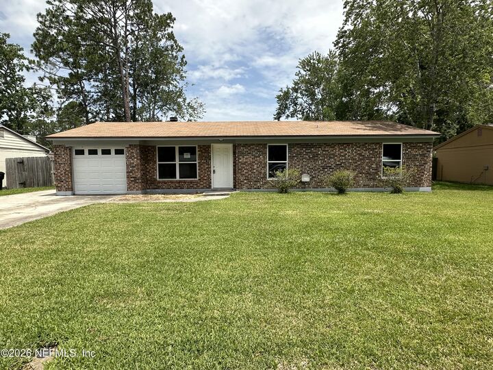Property Photo:  2706 Tina Lane  FL 32068 