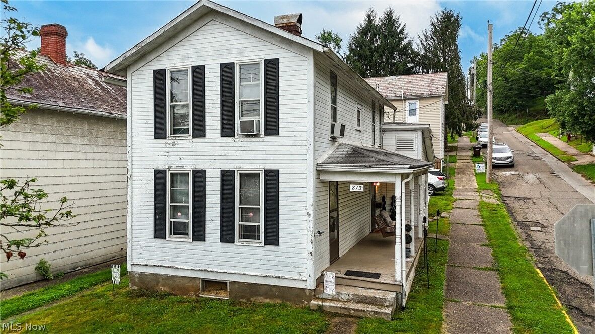Property Photo:  813 Warren Street  OH 45750 
