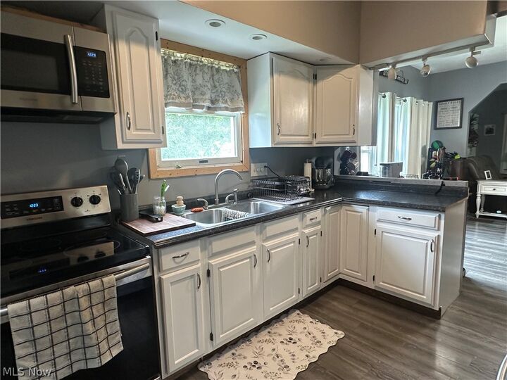 Property Photo: 5772 Fairdale Drive OH 43725