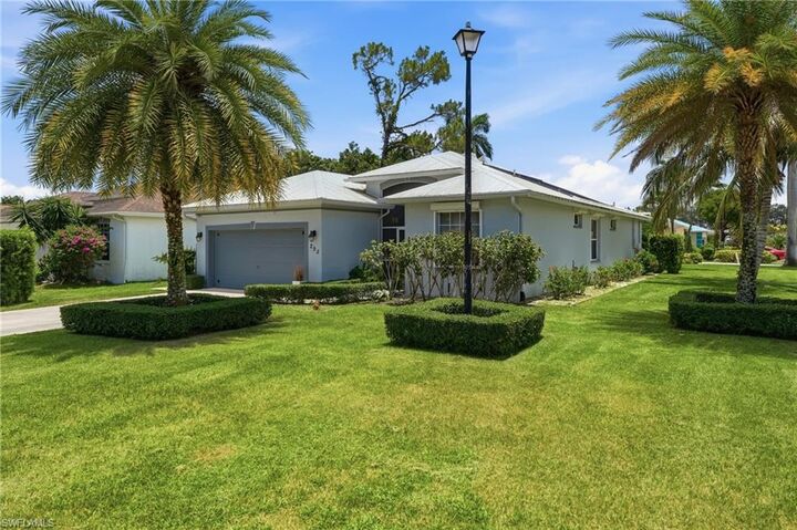 Property Photo:  295 Stanhope Cir  FL 34104 