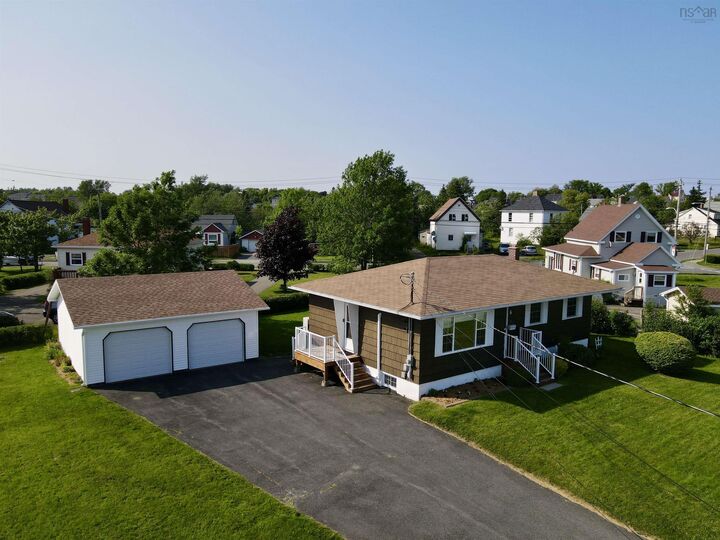 Property Photo:  6 Rosewood Avenue  NS B1A 2Y3 