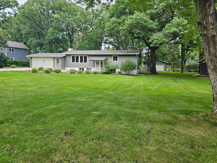 Property Photo: 212 8th Avenue N MN 56377