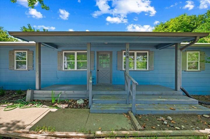 Property Photo: 104 Parker Street TX 76651
