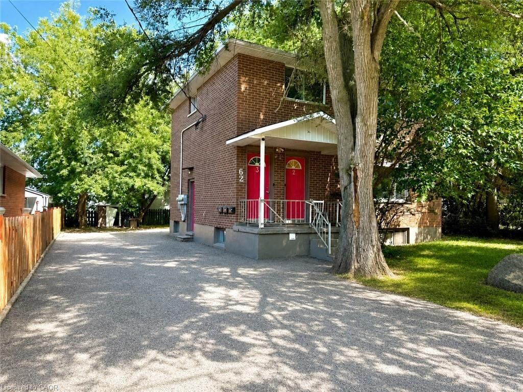 Property Photo:  62 Bond Street 2  ON N2H 4S5 