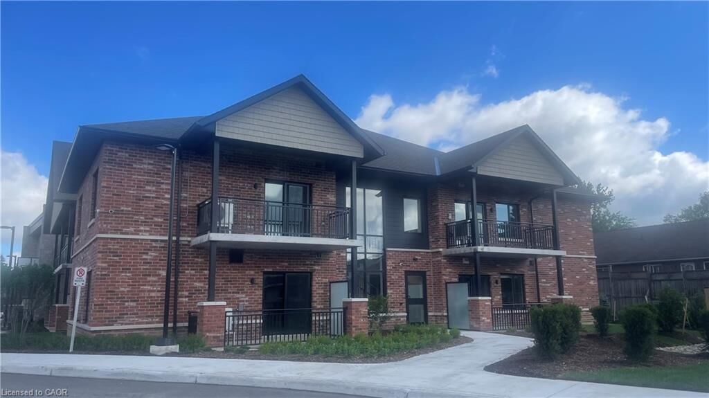 Property Photo: 773 Princess Street 209 ON N0G 2L3