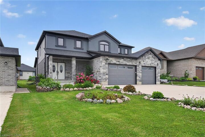 Property Photo:  81 Reagan Street  ON N0K 1M0 