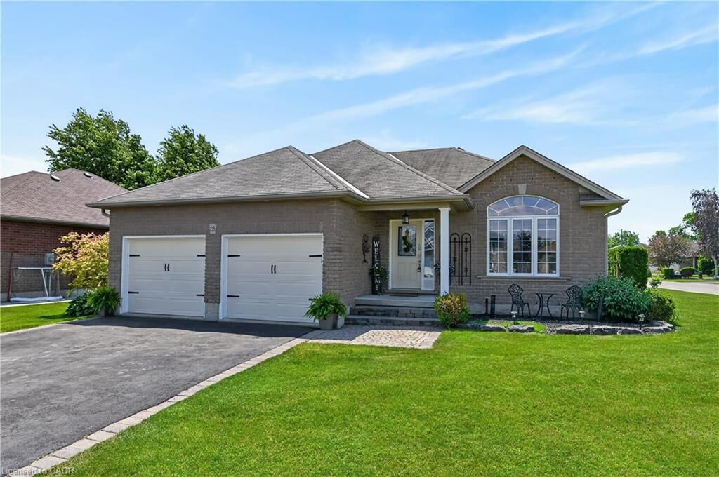 Property Photo:  138 Galinee Trail  ON N0A 1N9 