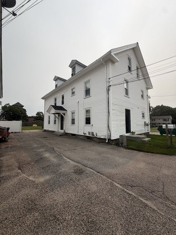 Property Photo: 13 Ives B MA 01504