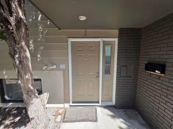 Property Photo: 3514 20 Avenue S 1 AB T1K 4G4
