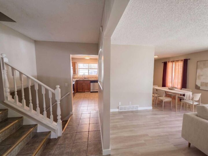 Property Photo: 1095 Berkley Drive NW AB T3K 1S6