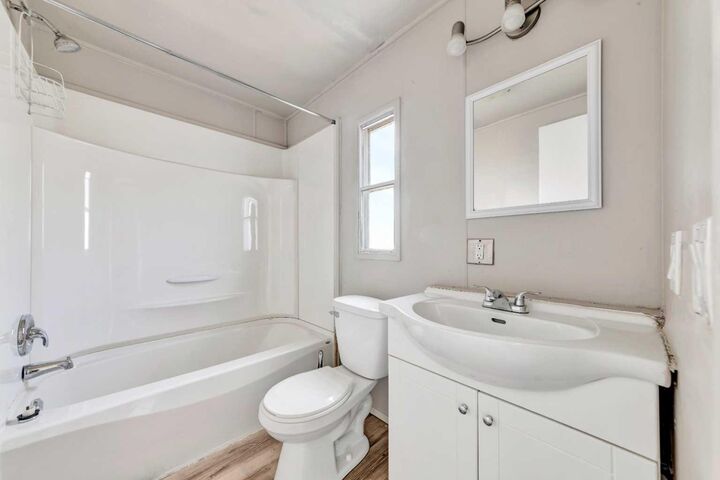 Property Photo:  301 8 Avenue  SK S0M 2G0 