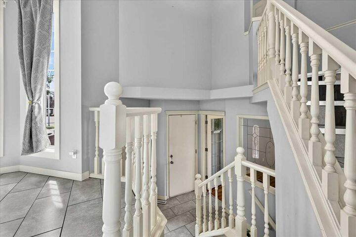 Property Photo: 254 Douglas Glen Heath SE AB T2Z 2N1