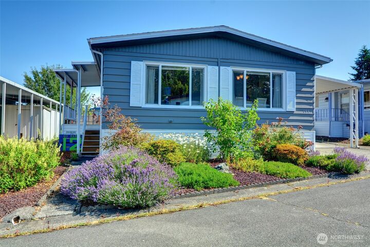 Property Photo:  1415  84th Street SE 199  WA 98208 