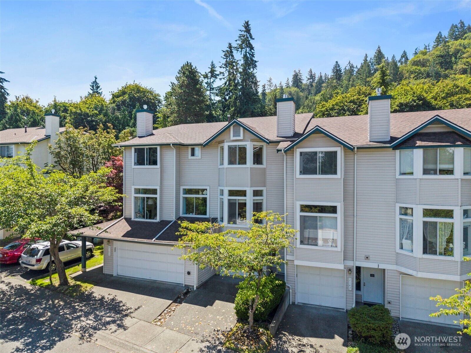 Property Photo: 2145 NW Pacific Elm Drive 2145 WA 98027