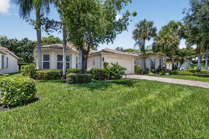Property Photo:  8135 Playa Del Sur Boulevard  FL 33467 