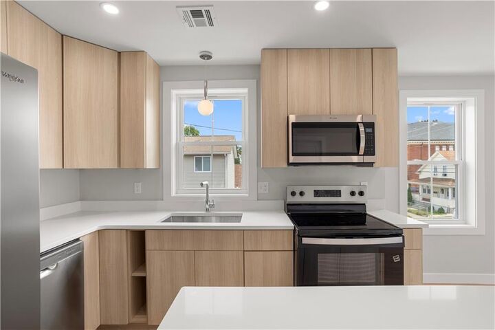 Property Photo:  90 Berkshire Street 1  RI 02908 