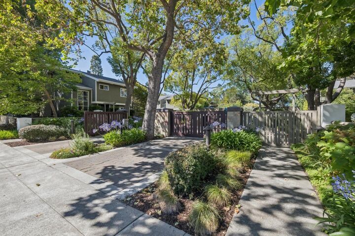 Property Photo:  712 University Drive  CA 94025 