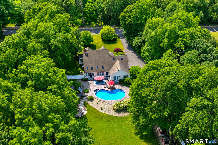 Property Photo:  236 Maple Shade Road  CT 06457 