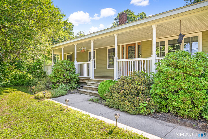 Property Photo:  1070 Norwich Road  CT 06374 