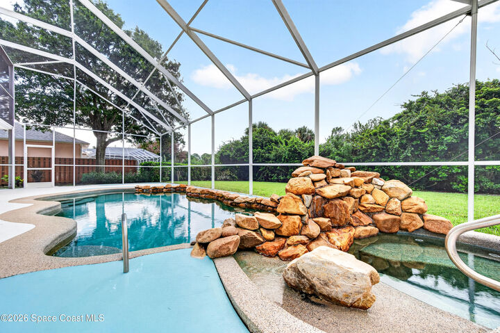 Property Photo: 3251 Windsor Estates Drive FL 32940