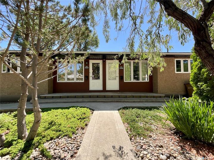 3307/3309 Dawson Crescent — photo 1