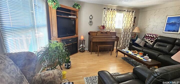 Property Photo: 330 Coteau Street SK S0G 3L0