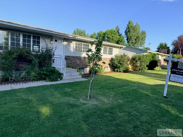 Property Photo:  4864 Joy  ID 83202 