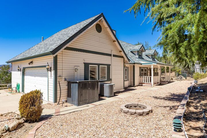Property Photo:  30435 Horsethief Drive  CA 93561 