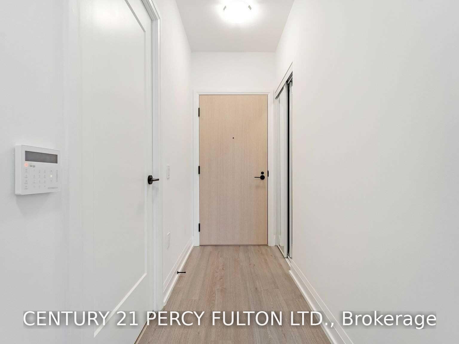 Property Photo:  50 George Butchart Drive 612  ON M3K 0C9 