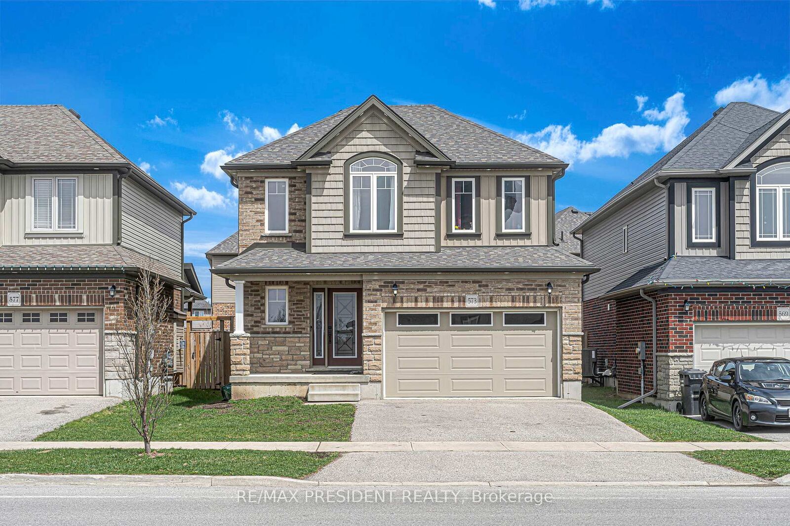 Property Photo:  573 Forman Avenue  ON N5A 0B3 
