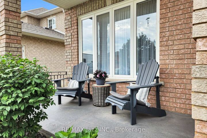 Property Photo: 276 Homestead Drive ON L1J 6V1