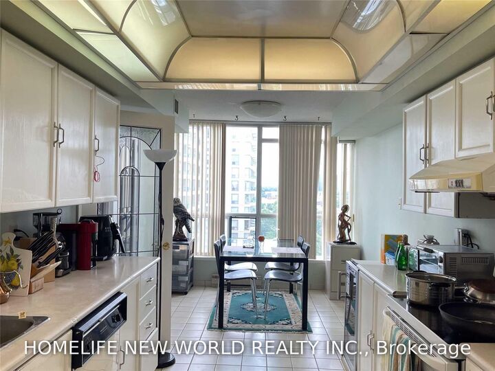 Property Photo: 4725 Sheppard Avenue E #904 ON M1S 5B2