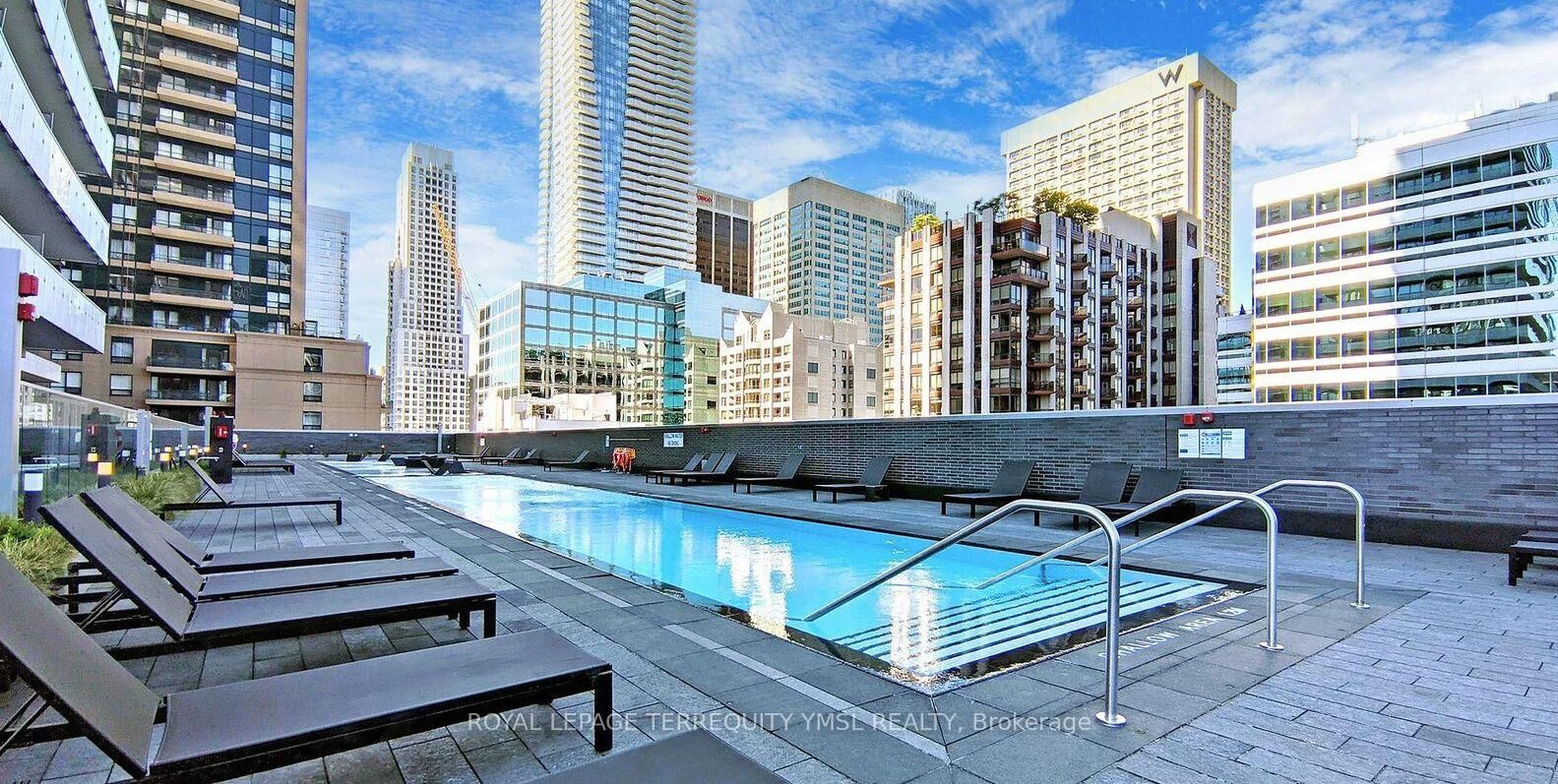 Property Photo: 50 Charles Street 803 ON M4Y 0C3