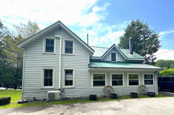 Property Photo: 27 Burnside Bridge Road ON P2A 2W9