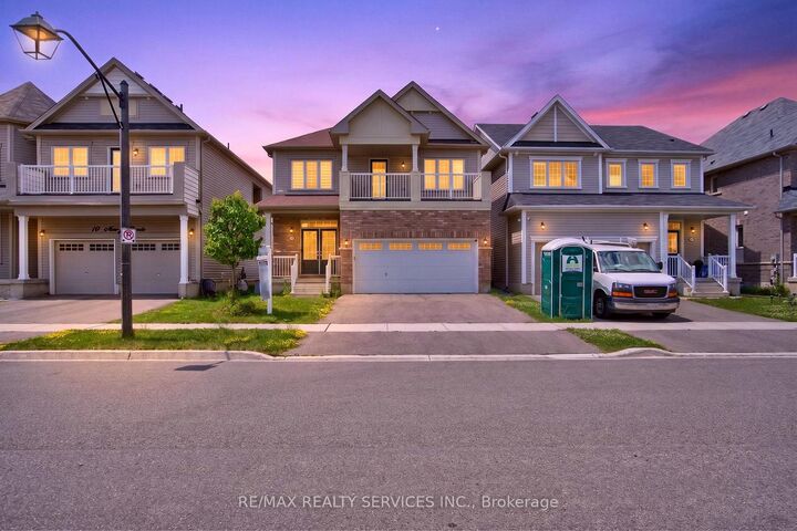 Property Photo: 8 Munro Circle ON N3T 0R2