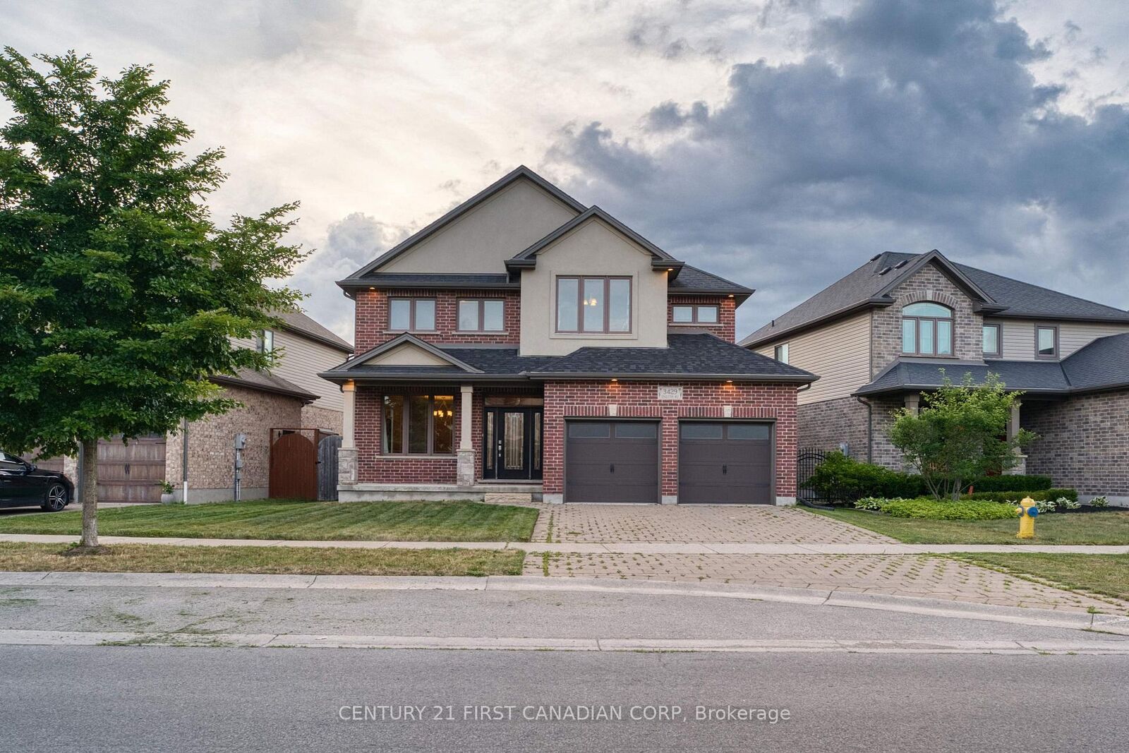 Property Photo:  3429 Singleton Avenue  ON N6L 0C5 