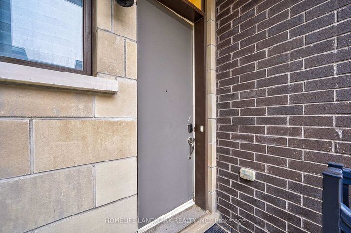 Property Photo:  21 Genuine Lane  ON L4B 0E5 